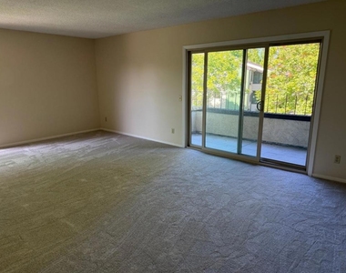 777 San Antonio Road - Photo Thumbnail 3