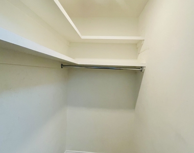  East 56th Street - Photo Thumbnail 12