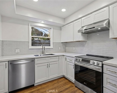 280 Cypress - Photo Thumbnail 7
