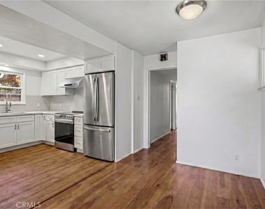 280 Cypress - Photo Thumbnail 6