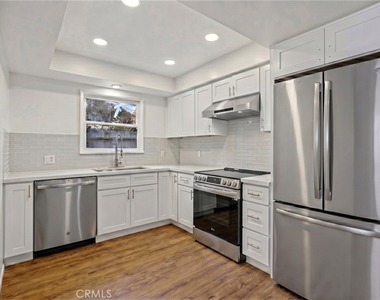 280 Cypress - Photo Thumbnail 8