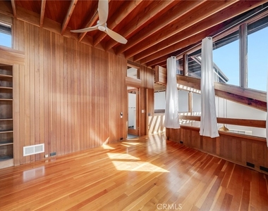 1625 Catalina - Photo Thumbnail 22