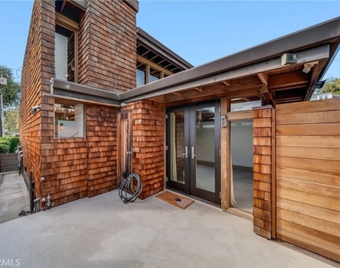 1625 Catalina - Photo Thumbnail 21
