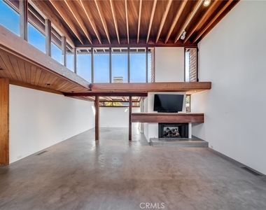 1625 Catalina - Photo Thumbnail 13