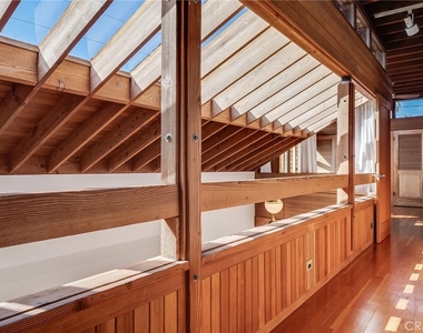 1625 Catalina - Photo Thumbnail 24