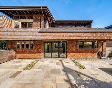 1625 Catalina - Photo Thumbnail 28