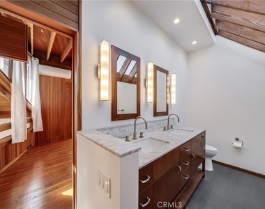 1625 Catalina - Photo Thumbnail 19