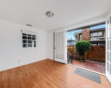 1641 Catalina - Photo Thumbnail 6