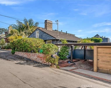 1641 Catalina - Photo Thumbnail 15