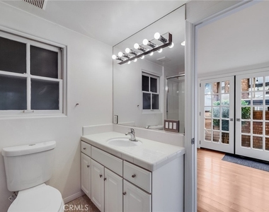 1641 Catalina - Photo Thumbnail 9