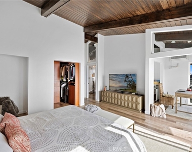 2609 Victoria Drive - Photo Thumbnail 15