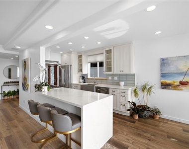 2609 Victoria Drive - Photo Thumbnail 20