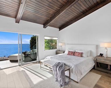 2609 Victoria Drive - Photo Thumbnail 8