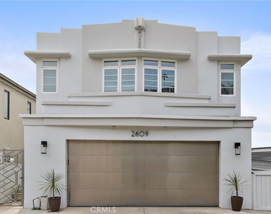 2609 Victoria Drive - Photo Thumbnail 26