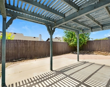 8555 Sandalwood Court - Photo Thumbnail 13