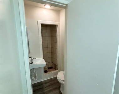 3891 Locust Street - Photo Thumbnail 5