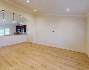 10664 Harmony Drive - Photo Thumbnail 7
