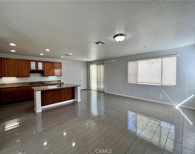 14962 Mt Palomar - Photo Thumbnail 1