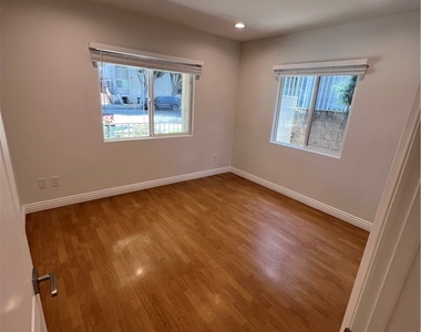 517 Concord - Photo Thumbnail 23