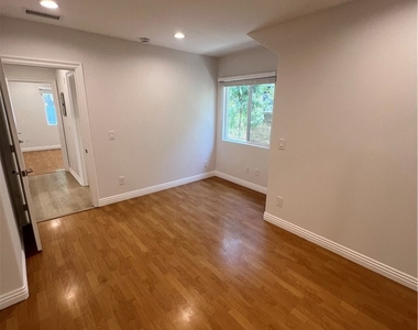 517 Concord - Photo Thumbnail 18