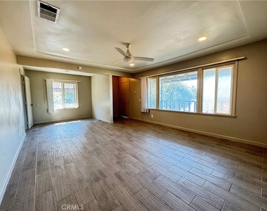 1468 Sepulveda Avenue - Photo Thumbnail 2
