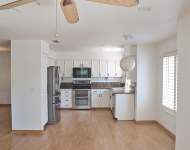 2009 Swan St - Photo Thumbnail 6