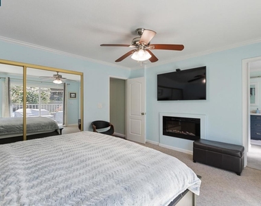 301 Domingo Ct - Photo Thumbnail 20