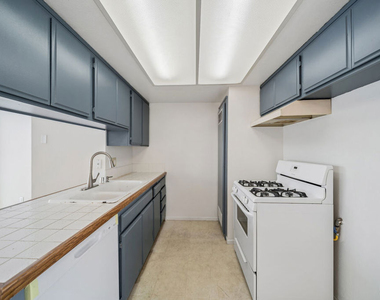11924 Mayfield Avenue - Photo Thumbnail 1