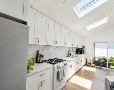 5635 Boden Street - Photo Thumbnail 3