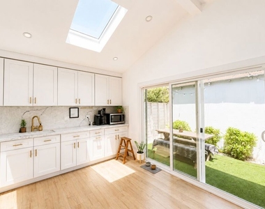 5635 Boden Street - Photo Thumbnail 4