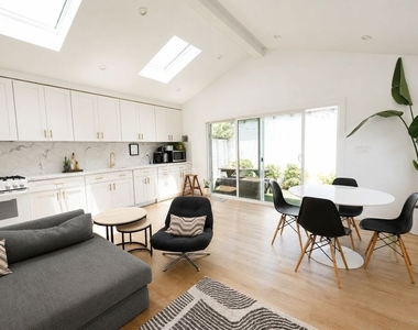 5635 Boden Street - Photo Thumbnail 6