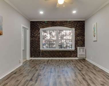 730 S Catalina Street - Photo Thumbnail 12