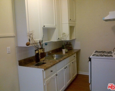 730 S Catalina Street - Photo Thumbnail 23