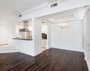 315 N Swall Drive - Photo Thumbnail 2