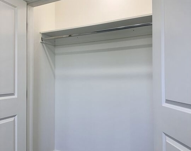 11512 Oxford Avenue - Photo Thumbnail 34