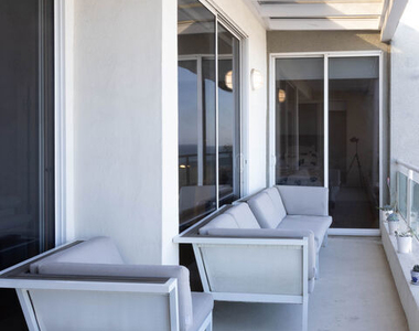 723 Palisades Beach Road - Photo Thumbnail 29