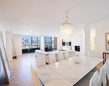 723 Palisades Beach Road - Photo Thumbnail 8