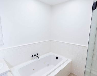 723 Palisades Beach Road - Photo Thumbnail 22