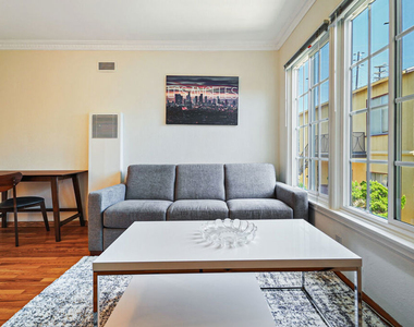 3559 Sawtelle Boulevard - Photo Thumbnail 2