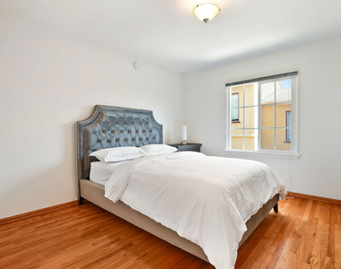 3559 Sawtelle Boulevard - Photo Thumbnail 16
