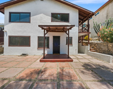 238 Thorne Street - Photo Thumbnail 13