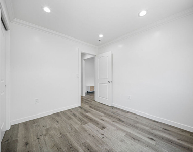 238 Thorne Street - Photo Thumbnail 10