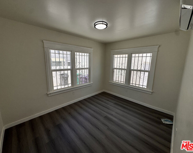 1100 Saint Louis Avenue - Photo Thumbnail 9