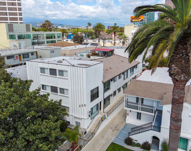 220 S Gale Drive - Photo Thumbnail 19