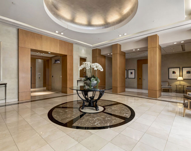10445 Wilshire Boulevard - Photo Thumbnail 19