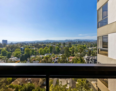 10445 Wilshire Boulevard - Photo Thumbnail 16