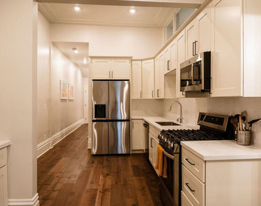 2788 Bush Street - Photo Thumbnail 11