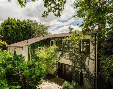 2151 Kenilworth Avenue - Photo Thumbnail 36