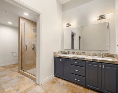 16123 W Sunset Boulevard - Photo Thumbnail 8
