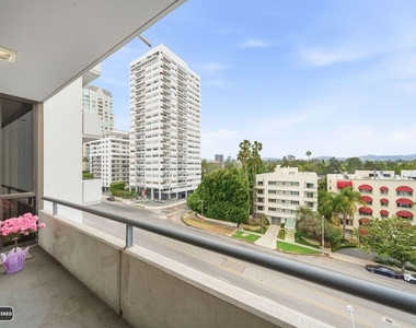 10660 Wilshire Boulevard - Photo Thumbnail 36